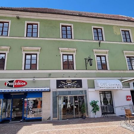 Altstadtjuwel Mit Sauna Sankt Veit an der Glan Luaran gambar
